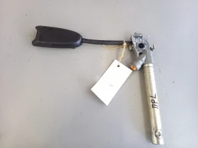 Пиропатрон преден ляв Рено Меган 4врати (10)