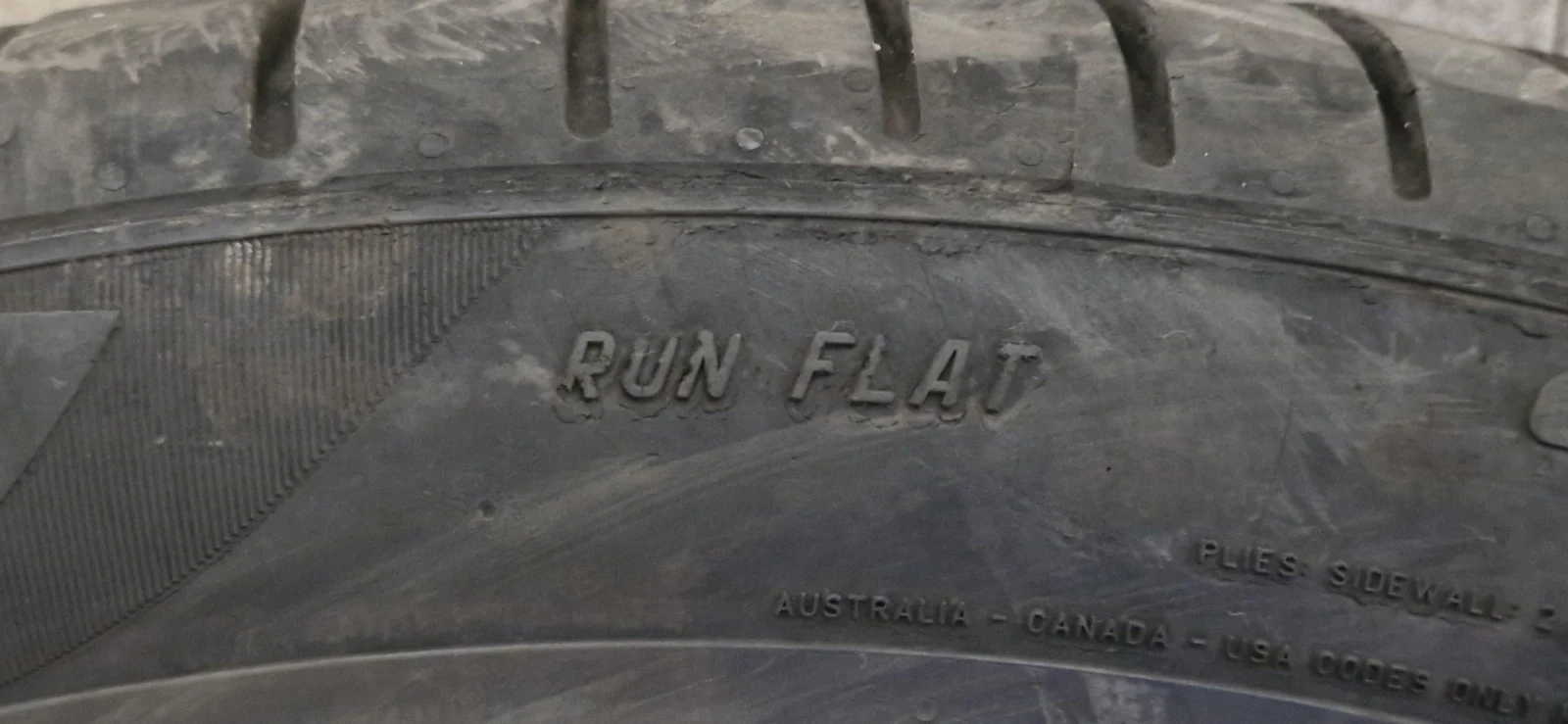 Гуми Летни 315/35R21, снимка 13 - Гуми и джанти - 54703114