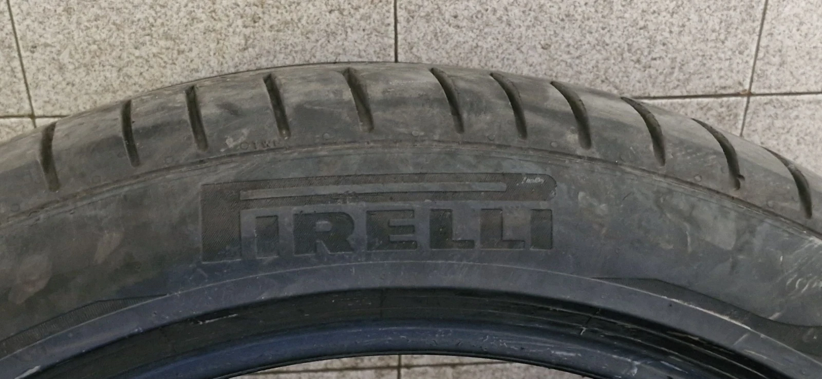 Гуми Летни 315/35R21, снимка 11 - Гуми и джанти - 54703114