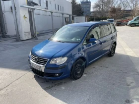 VW Touran първи собственик, снимка 2