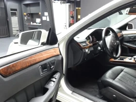 Mercedes-Benz E 300 Elegance, снимка 10
