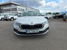 Skoda Octavia 1.5= M-HEV= 150кс, снимка 8
