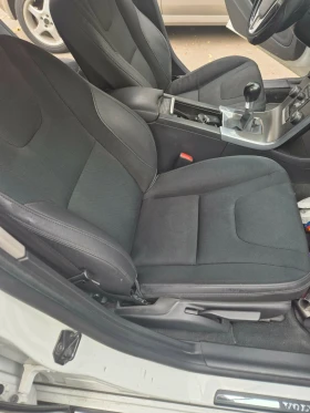 Volvo V60 D3/D4 163к.с., снимка 8