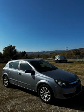 Opel Astra 1.6i 105кс , 2004 година , 117 000 км !, снимка 3