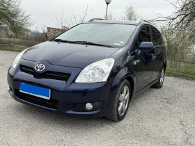 Toyota Corolla verso 2.2 D4D, снимка 2