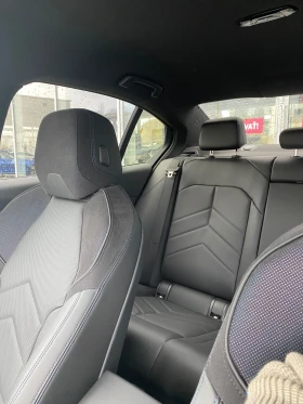 BMW 520 xDrive M-Sport - 100998 лв. / 51639.46 € - 14852237 9