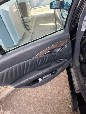 Mercedes-Benz E 270, снимка 9 - Автомобили и джипове - 53686983