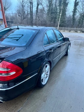 Mercedes-Benz E 270, снимка 14 - Автомобили и джипове - 53686983