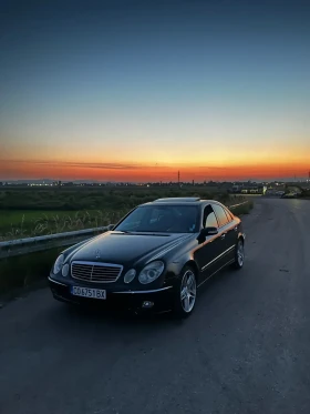 Mercedes-Benz E 270  - изображение 1