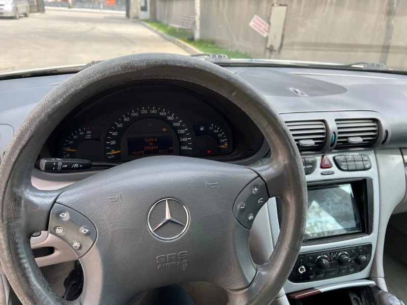 Mercedes-Benz C 220 CDI, снимка 8 - Автомобили и джипове - 40314674