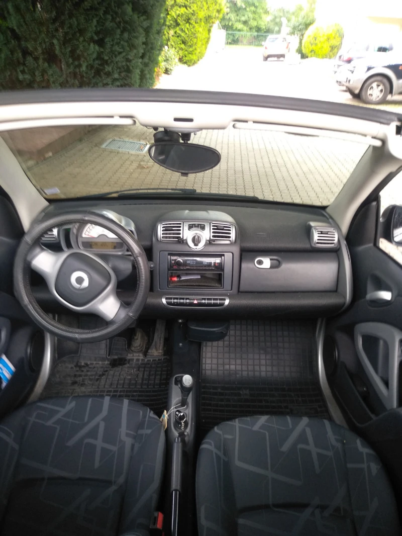 Smart Fortwo Кабрио, снимка 5 - Автомобили и джипове - 47231143