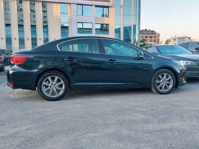 Toyota Avensis 2.0D4D 126кс СЕДАН И 2.2D4D 150ксКОМБИ NAVI КАМЕРА, снимка 9 - Автомобили и джипове - 48008455