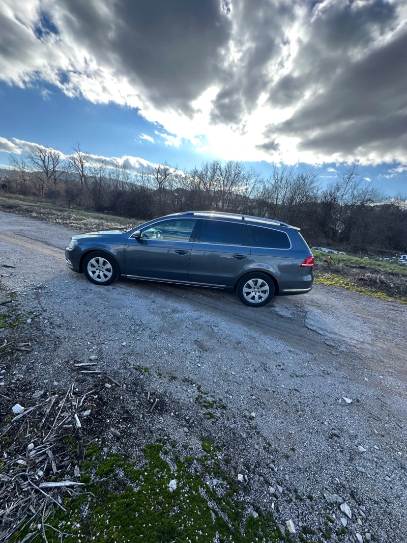 VW Passat, снимка 1 - Автомобили и джипове - 48550827