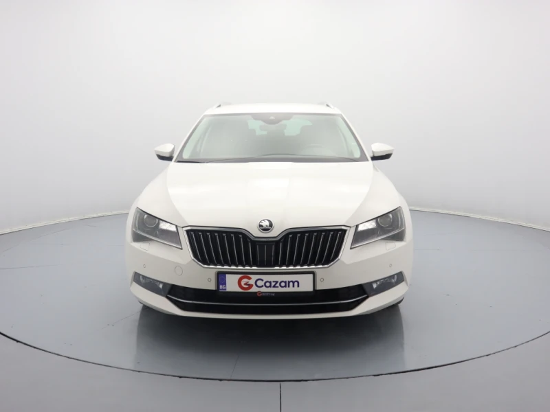 Skoda Superb, снимка 2 - Автомобили и джипове - 48570129