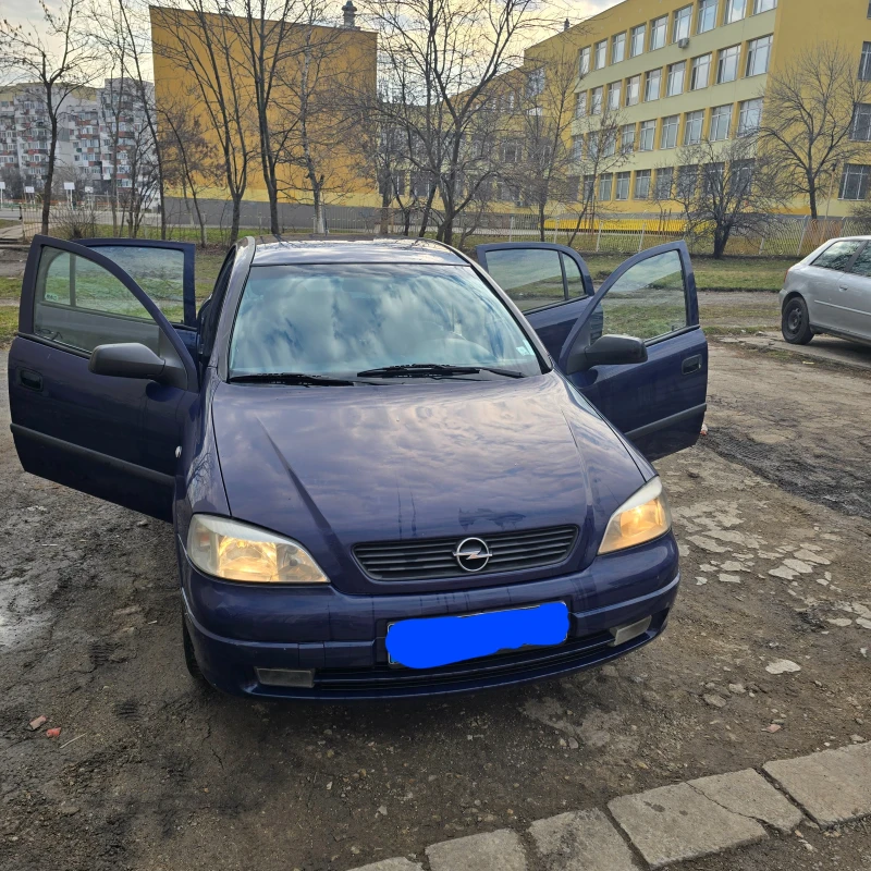 Opel Astra, снимка 4 - Автомобили и джипове - 49315942