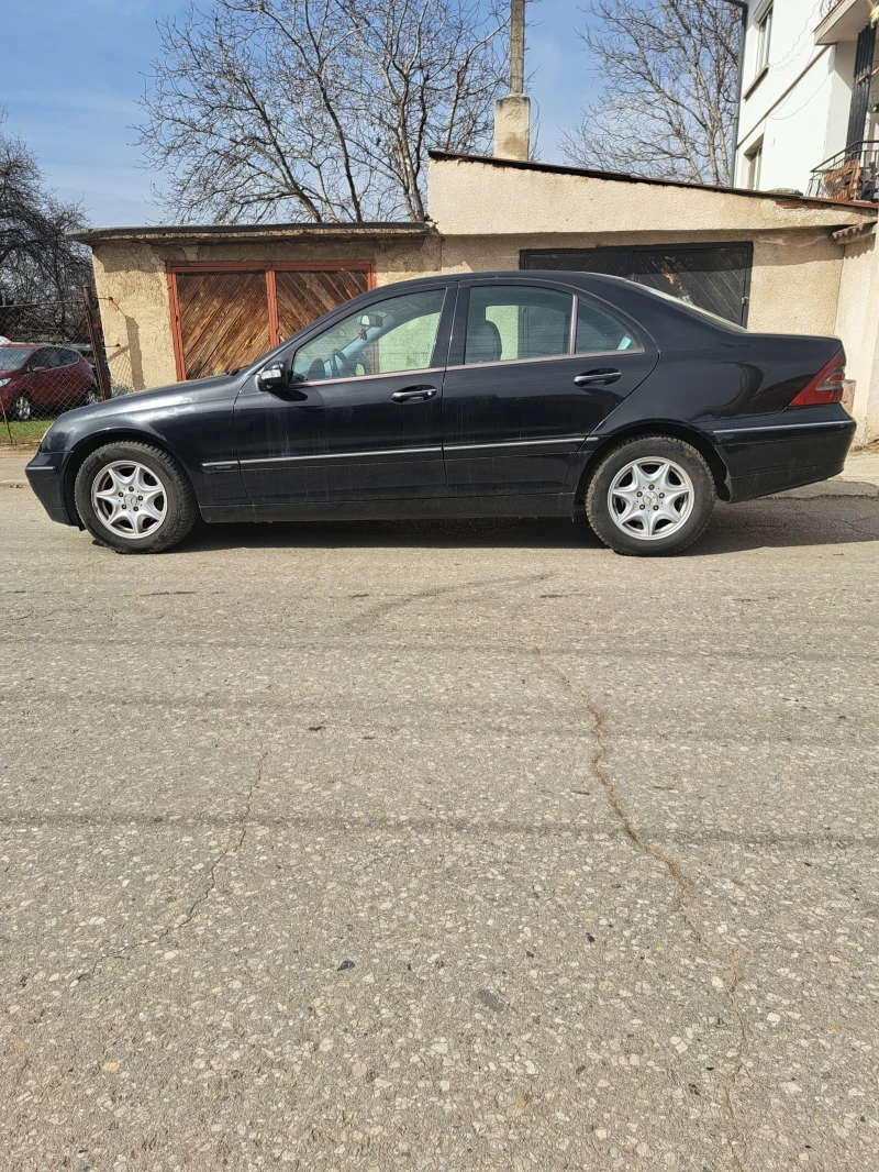 Mercedes-Benz C 220 2.2 CDI ELEGANCE SEDAN, снимка 5 - Автомобили и джипове - 49472932