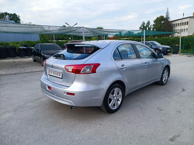 Mitsubishi Lancer 1.8i-143kc-ШВЕЙЦАРИЯ-РЪЧКА, снимка 3 - Автомобили и джипове - 51031717
