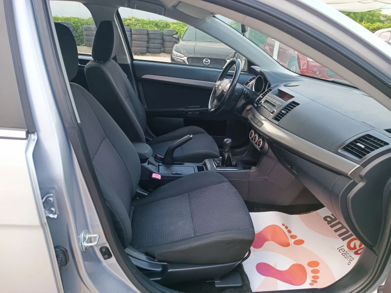 Mitsubishi Lancer 1.8i-143kc-ШВЕЙЦАРИЯ-РЪЧКА, снимка 13 - Автомобили и джипове - 51031717