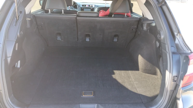 Subaru Outback 3.6r 260кс газово, регистрация, снимка 8 - Автомобили и джипове - 52590797