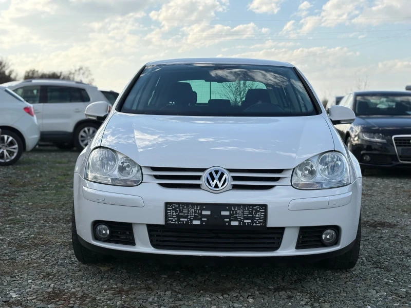 VW Golf 1.9 TDI, снимка 3 - Автомобили и джипове - 52388446