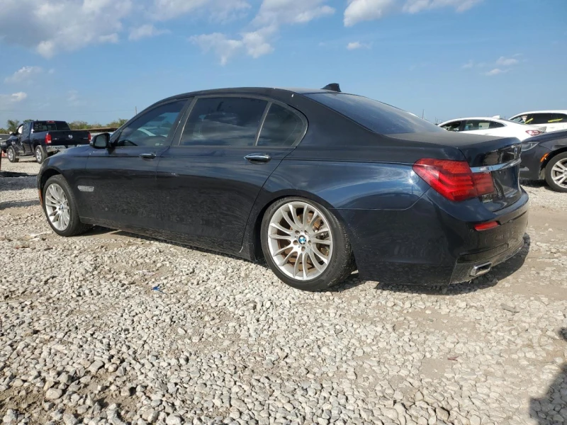 BMW 740 LI / 3.0 TwinPower Turbo / Long Wheelbase / Harmon, снимка 2 - Автомобили и джипове - 52670278