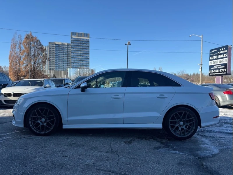 Audi S3 PRESTIGE RED INTERIOR * * CARFAX * * АВТОКРЕДИТ * , снимка 3 - Автомобили и джипове - 52924371