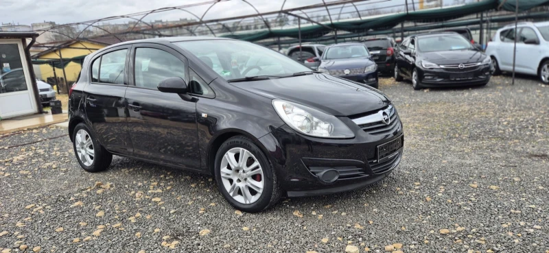Opel Corsa 1.4, снимка 2 - Автомобили и джипове - 53231623