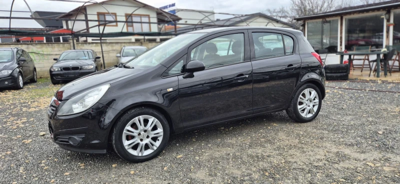Opel Corsa 1.4, снимка 7 - Автомобили и джипове - 53231623