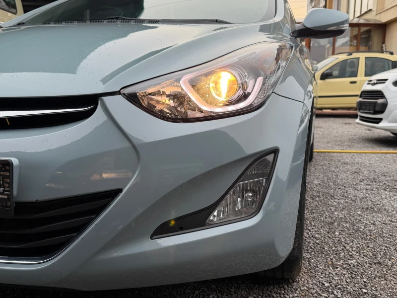 Hyundai Elantra 1.6i 2015 euro5, снимка 2 - Автомобили и джипове - 53286458