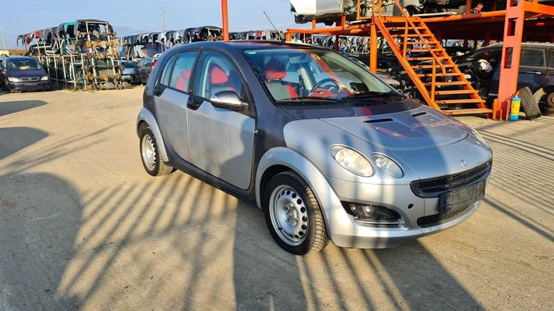 Smart Forfour 1.3, снимка 4 - Автомобили и джипове - 41990935