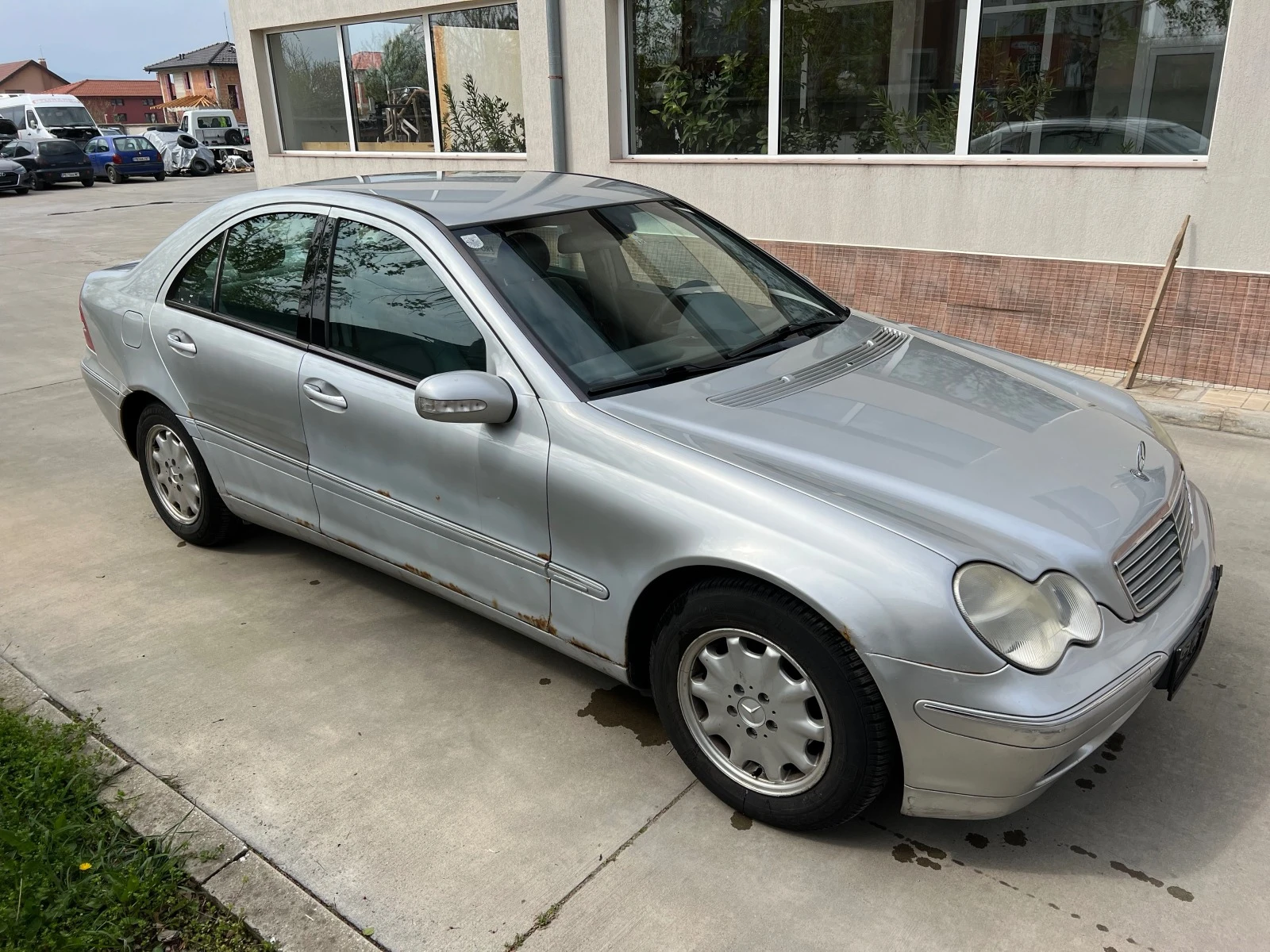 Mercedes-Benz C 220 CDI - изображение 5