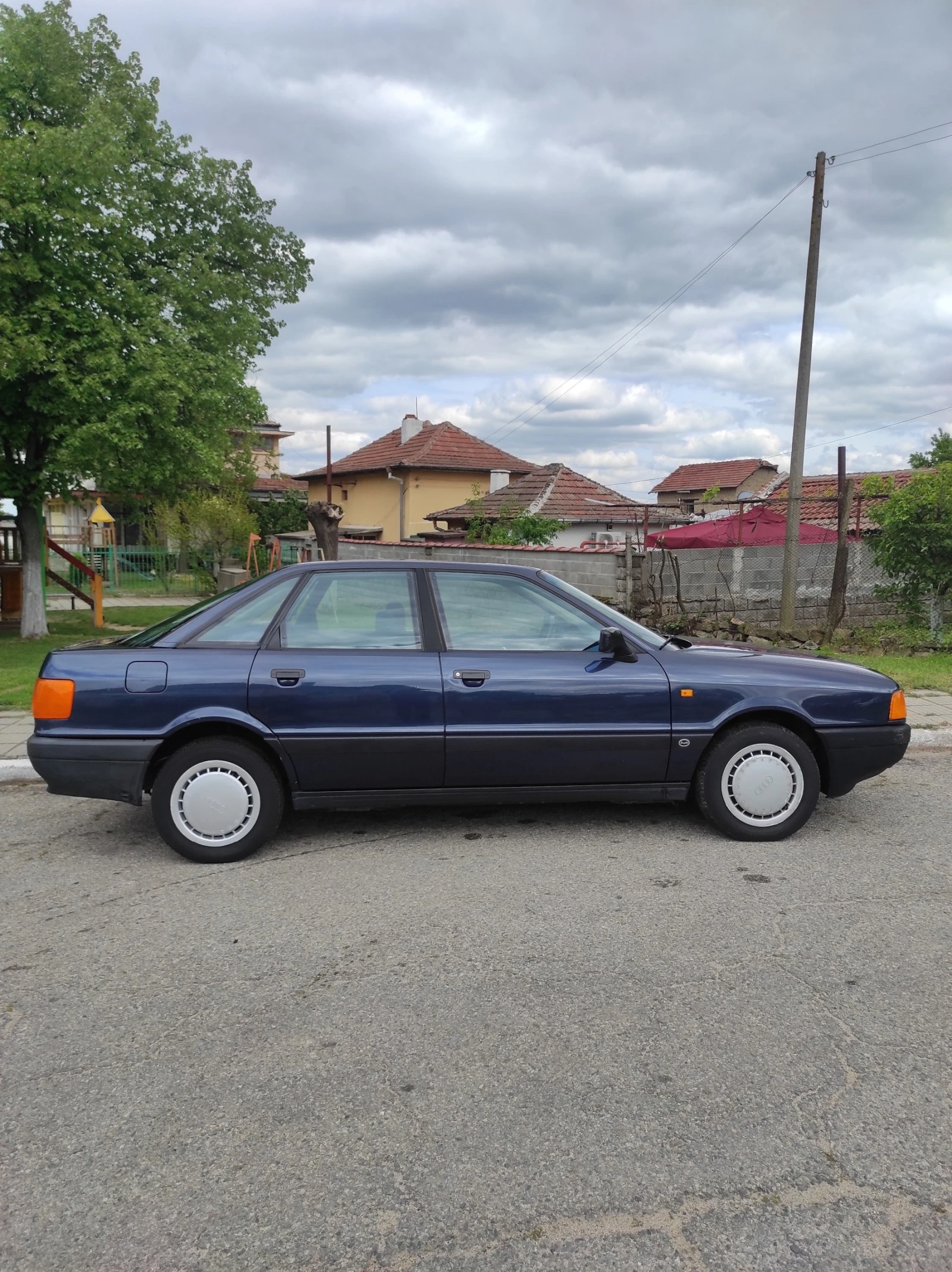 Audi 80 1.8 S - изображение 2