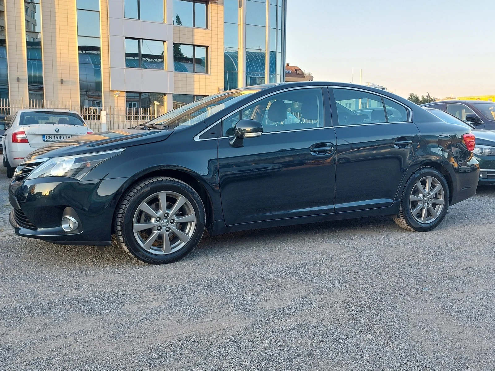 Toyota Avensis 2.0D4D 126кс СЕДАН И 2.2D4D 150ксКОМБИ NAVI КАМЕРА - изображение 2