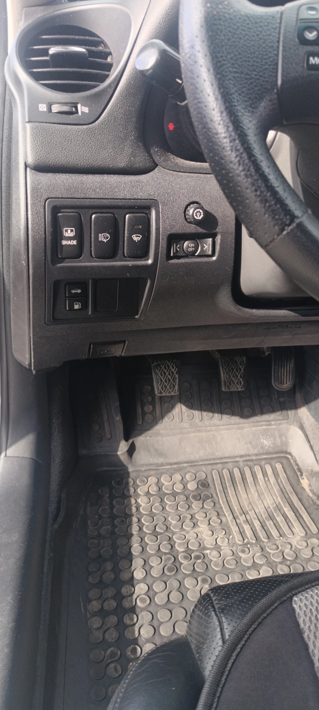 Lexus IS 220d  - изображение 10