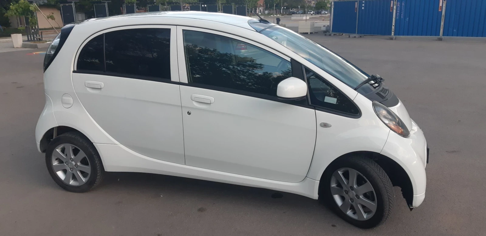 Mitsubishi I-MiEV 100% електрически - изображение 2