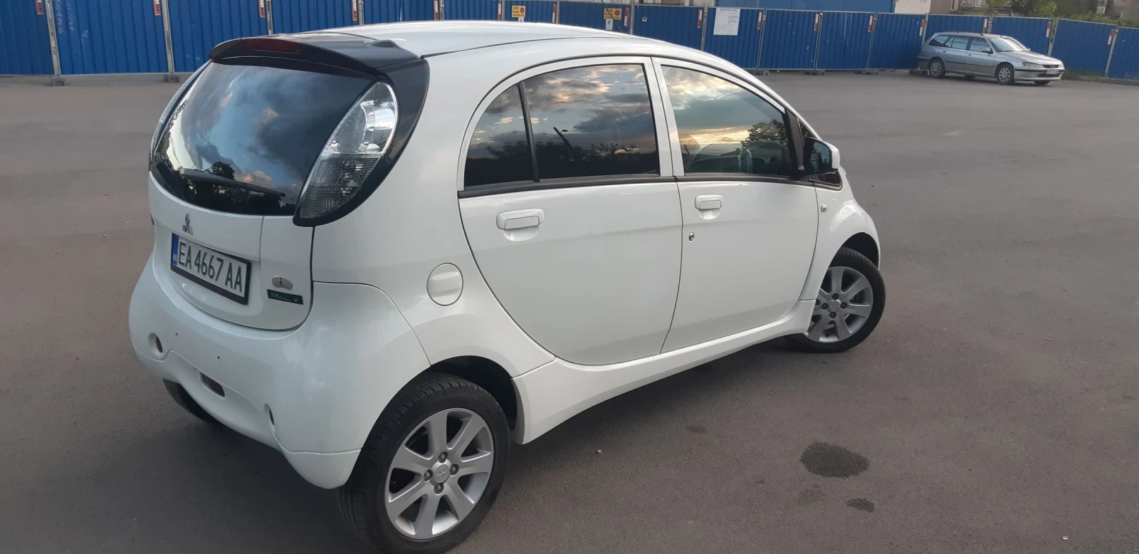 Mitsubishi I-MiEV 100% електрически - изображение 3
