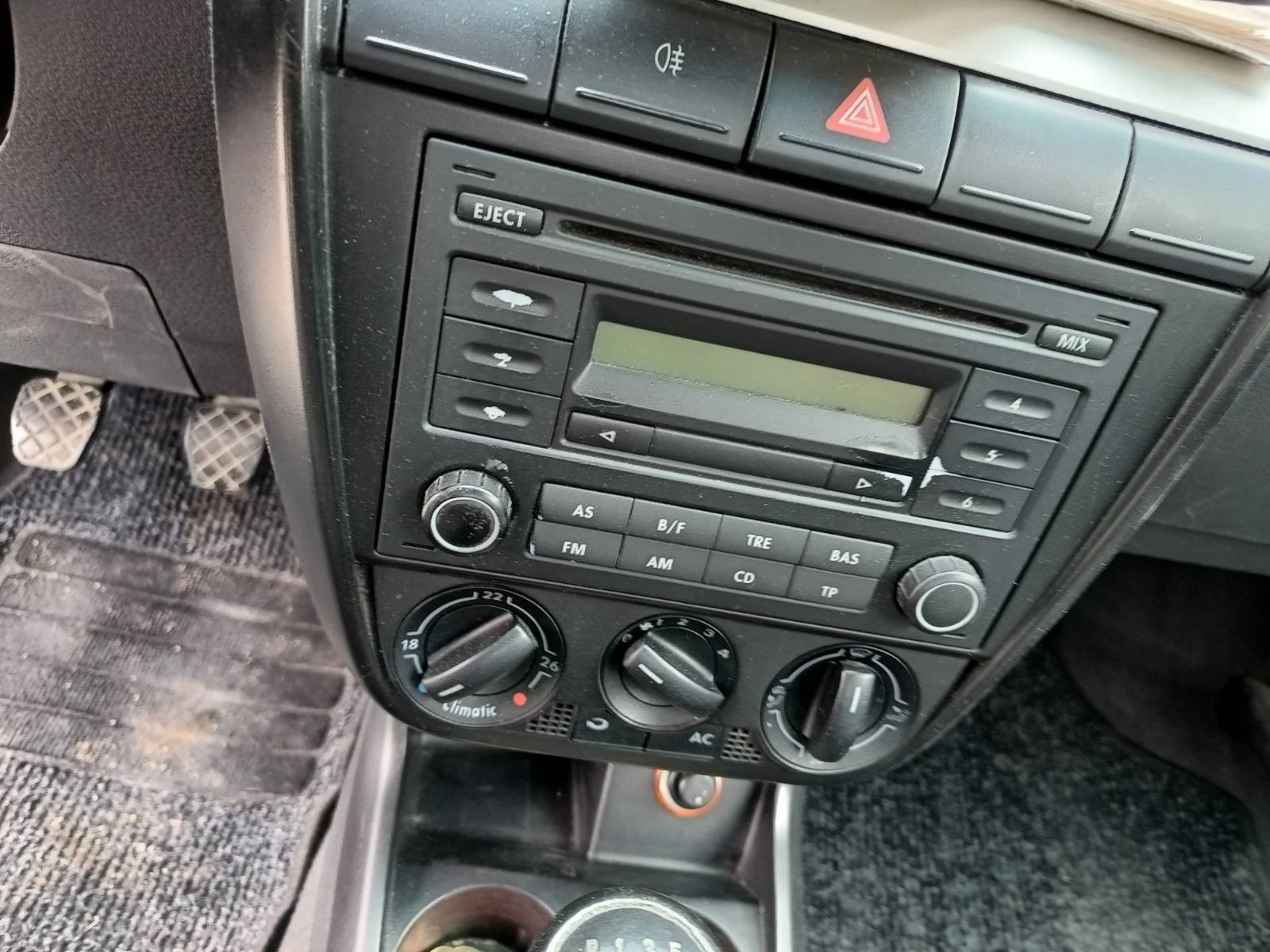 VW Fox  - изображение 9
