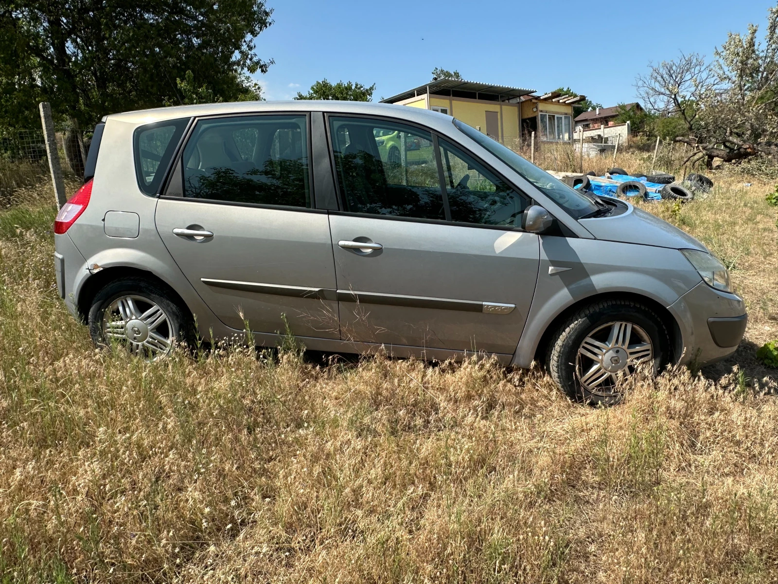 Renault Scenic  - изображение 4