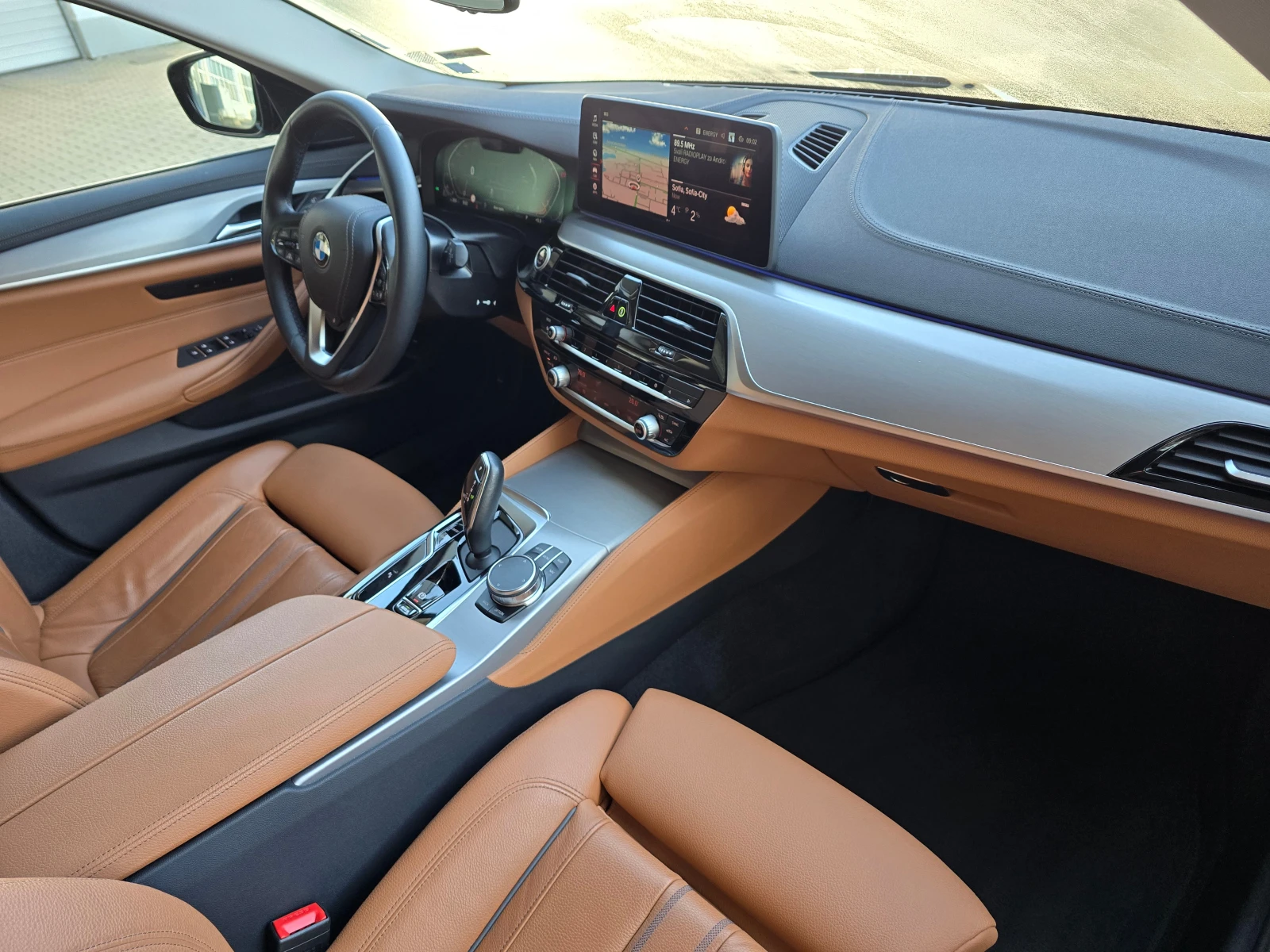 BMW 530 d xDrive Touring Facelift Luxury Line | Mobile.bg   11