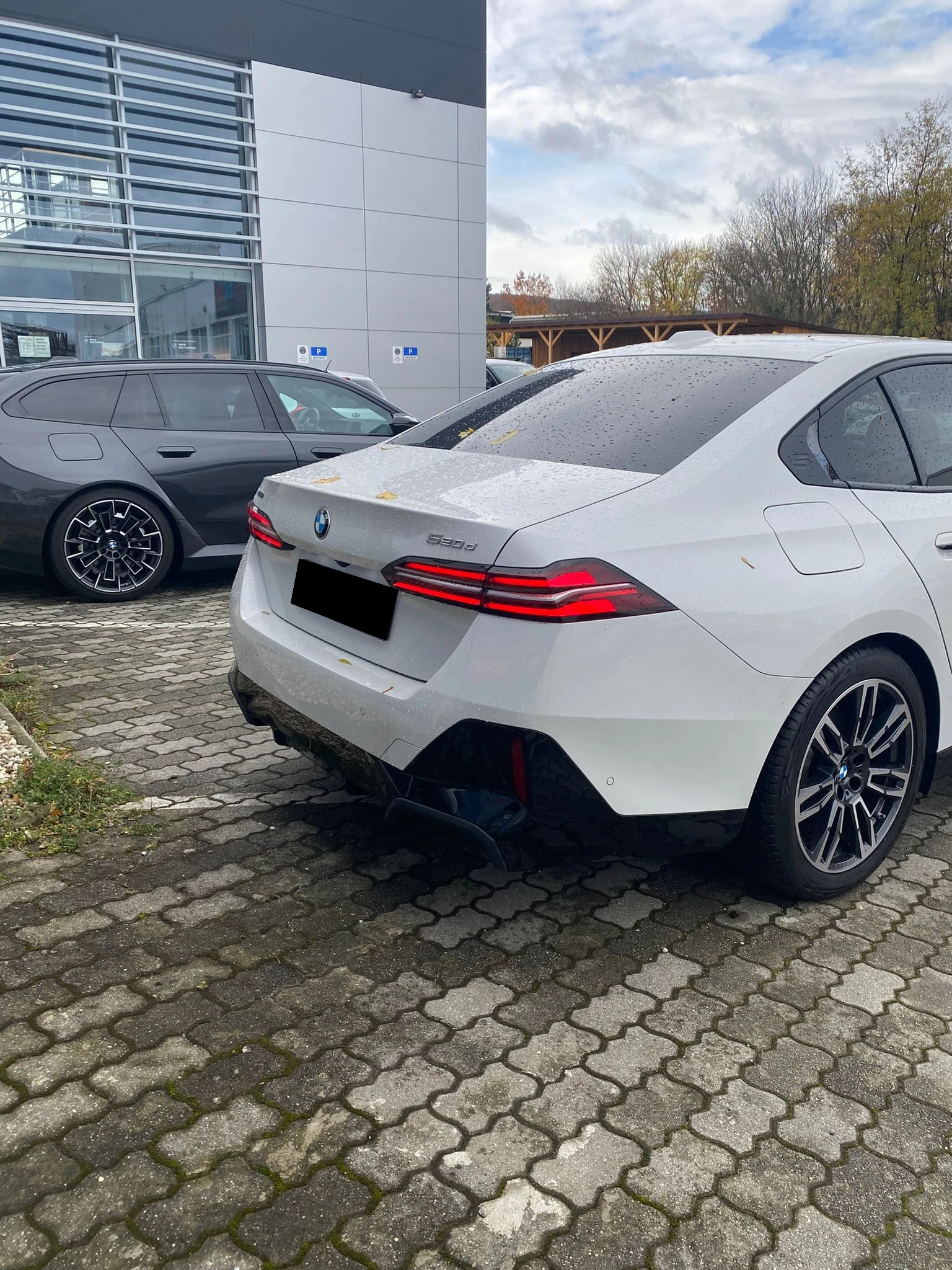 BMW 520 xDrive M-Sport - изображение 4