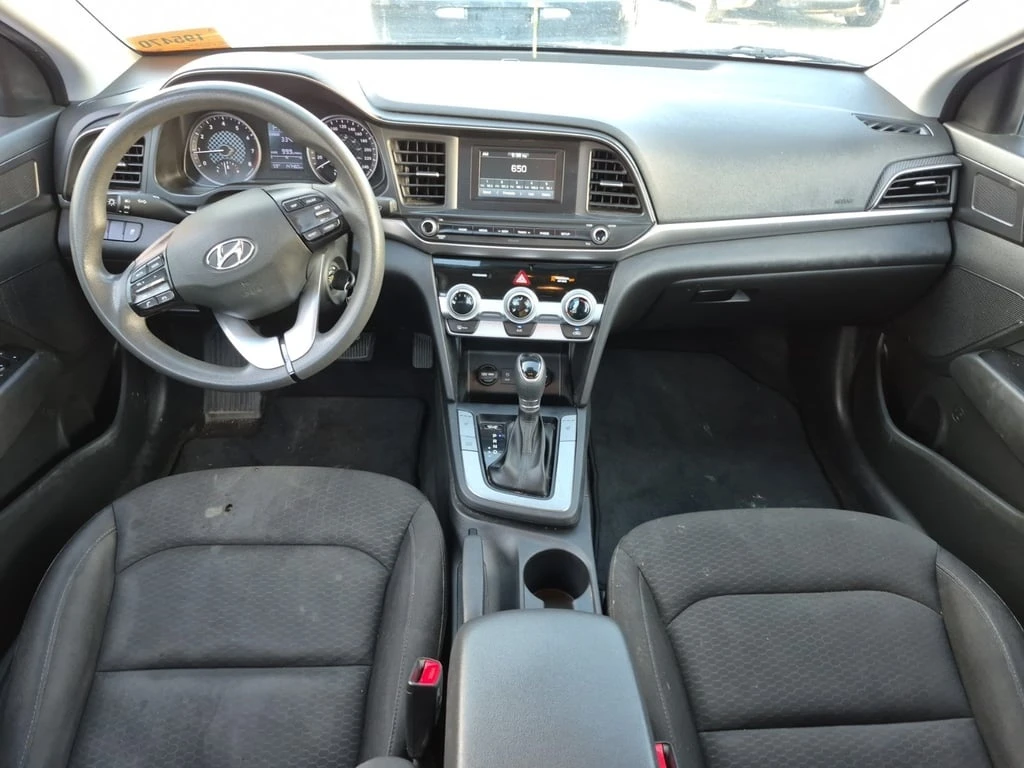 Hyundai Elantra * ESSENTIAL * CARFAX * БЕЗ ПЪРВОНАЧАЛНА ВНОСКА - изображение 9