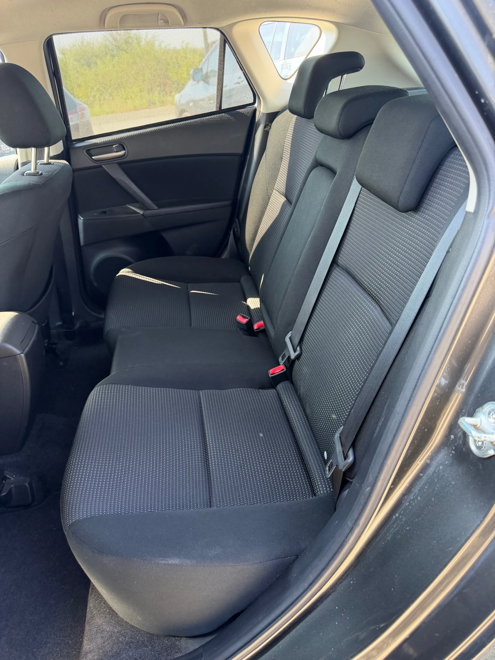 Mazda 6 2.2 CRD-i, снимка 10 - Автомобили и джипове - 52388446