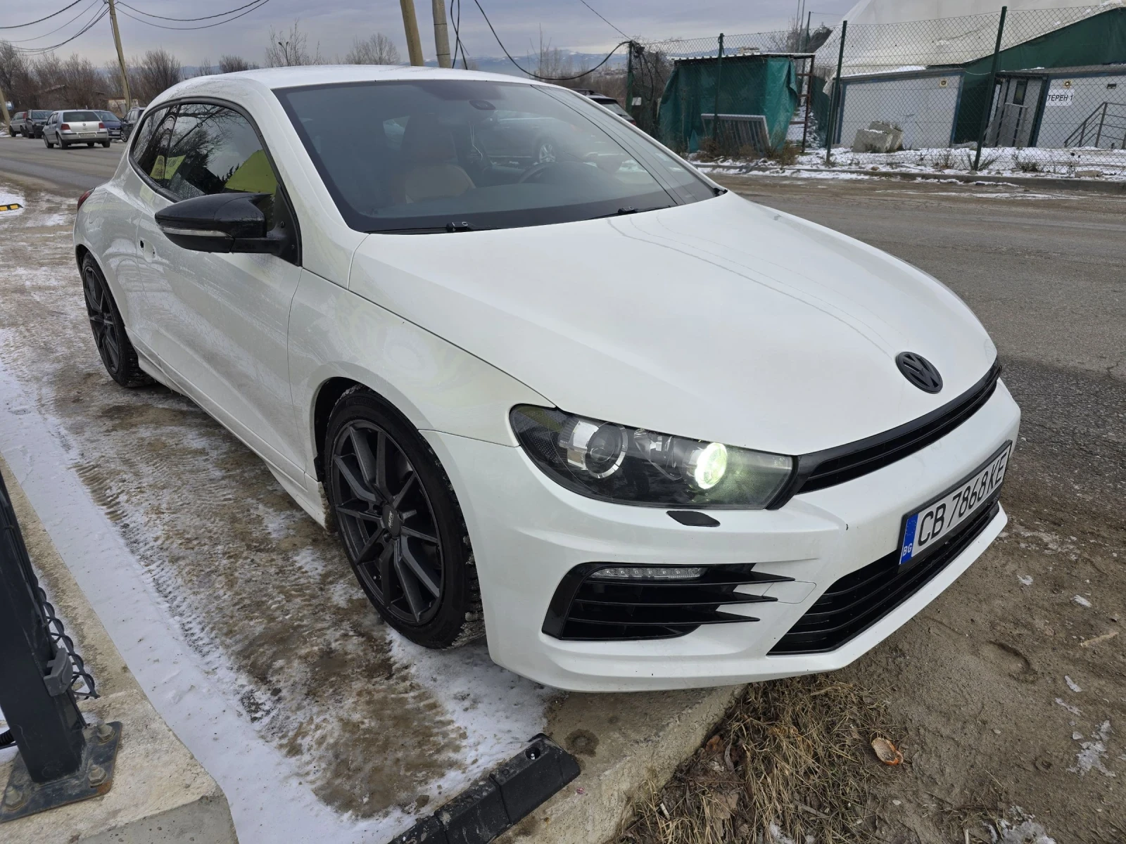 VW Scirocco 1.4 TSI R-LINE - изображение 3