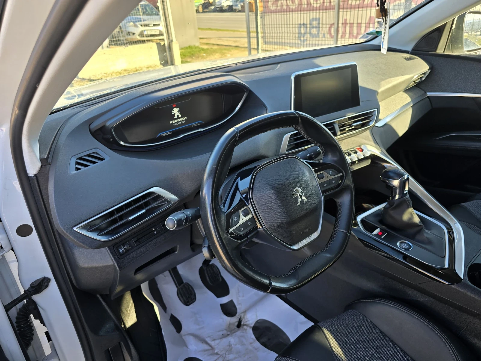 Peugeot 3008 1.5 HDI ALLURE  - изображение 8