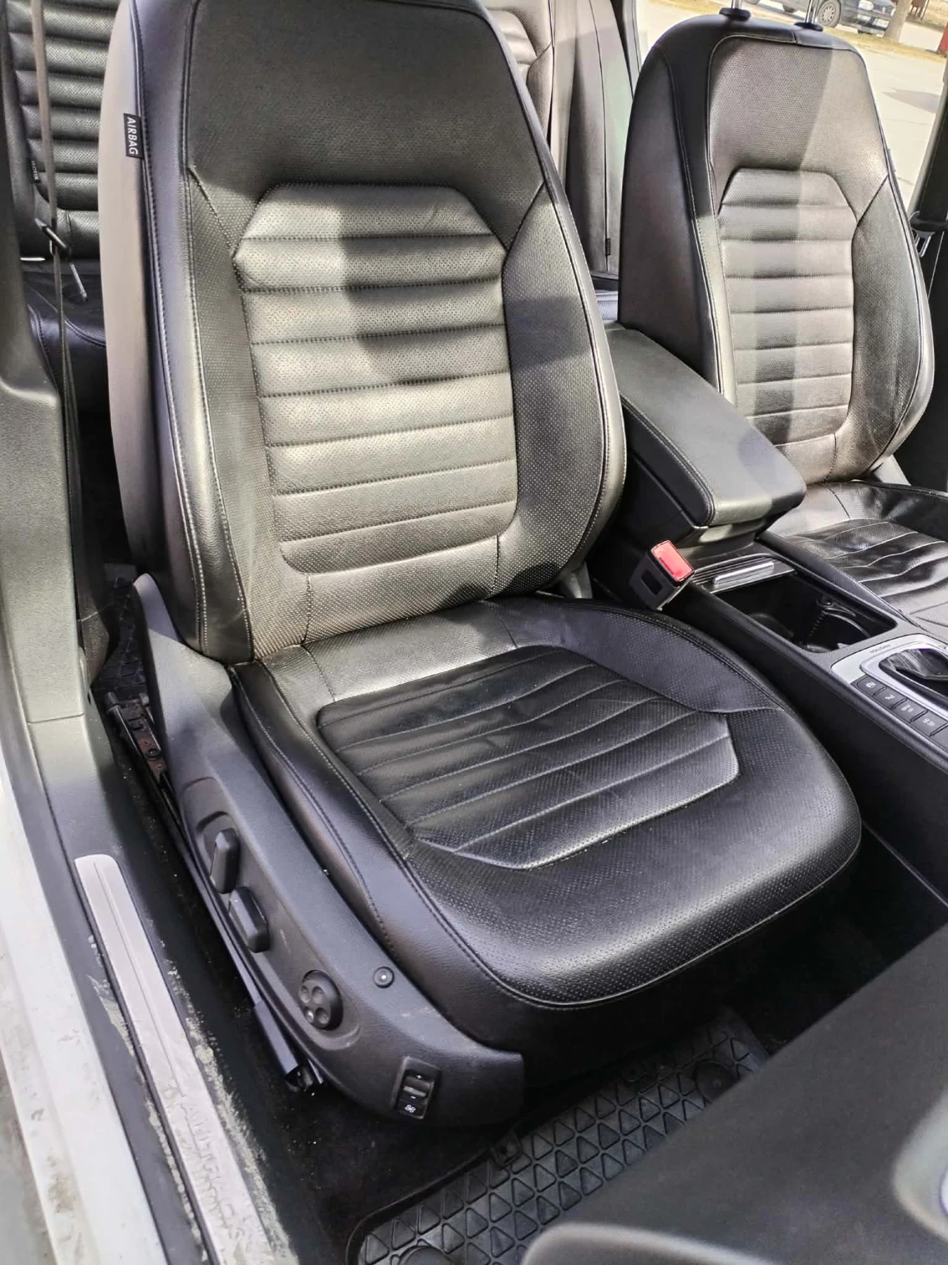 VW Alltrack 2.0 TDI DSG, снимка 17 - Автомобили и джипове - 53785814