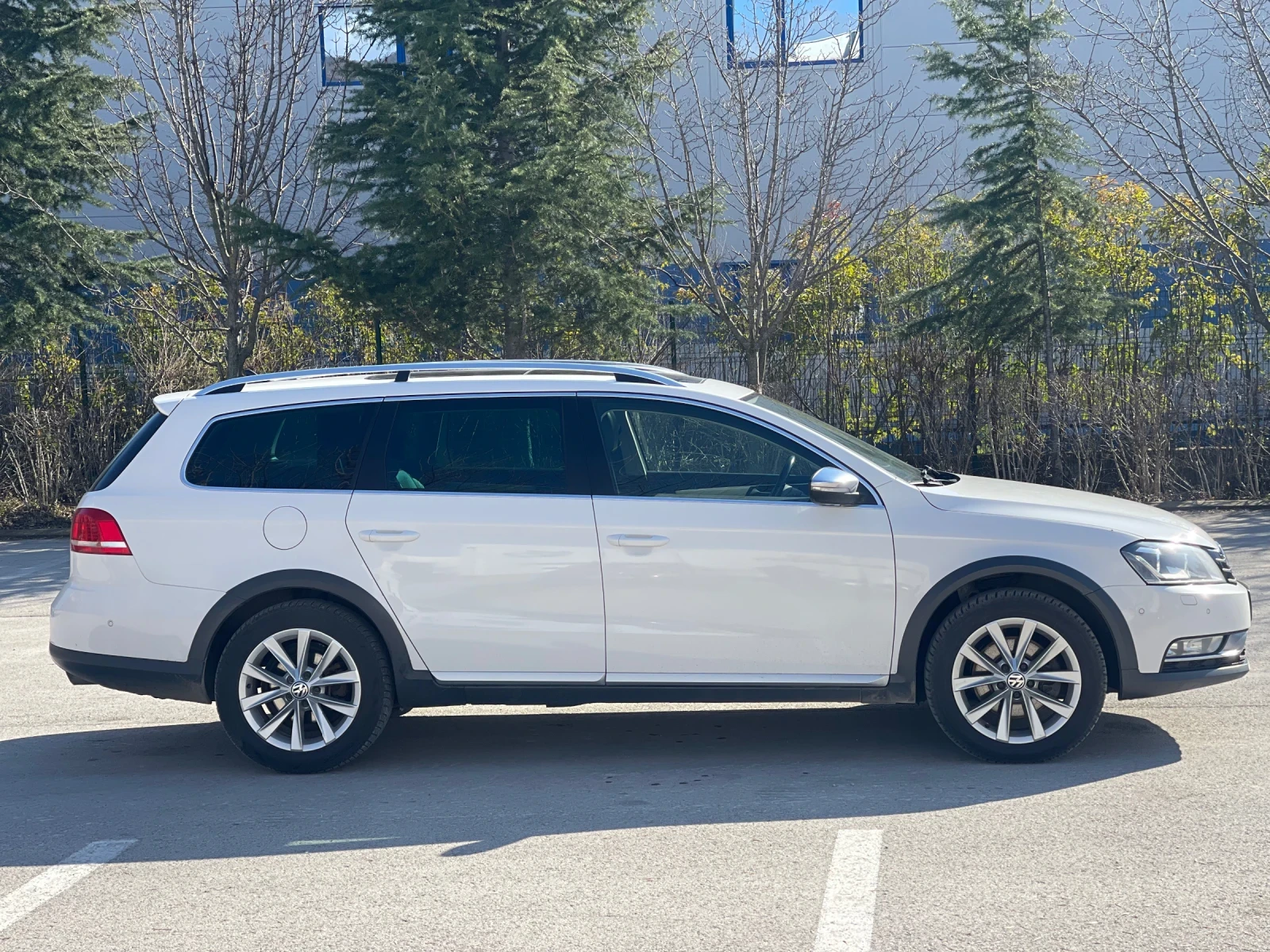 VW Alltrack 2.0 TDI DSG - изображение 8