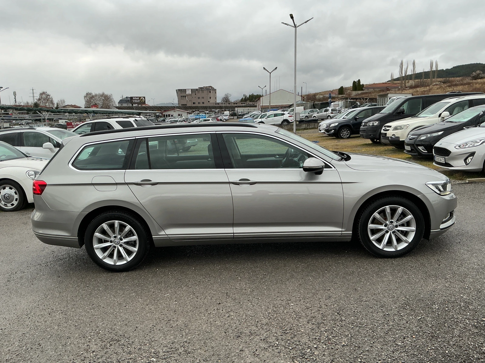 VW Passat 2.0 TDI | Mobile.bg � ����������� 4