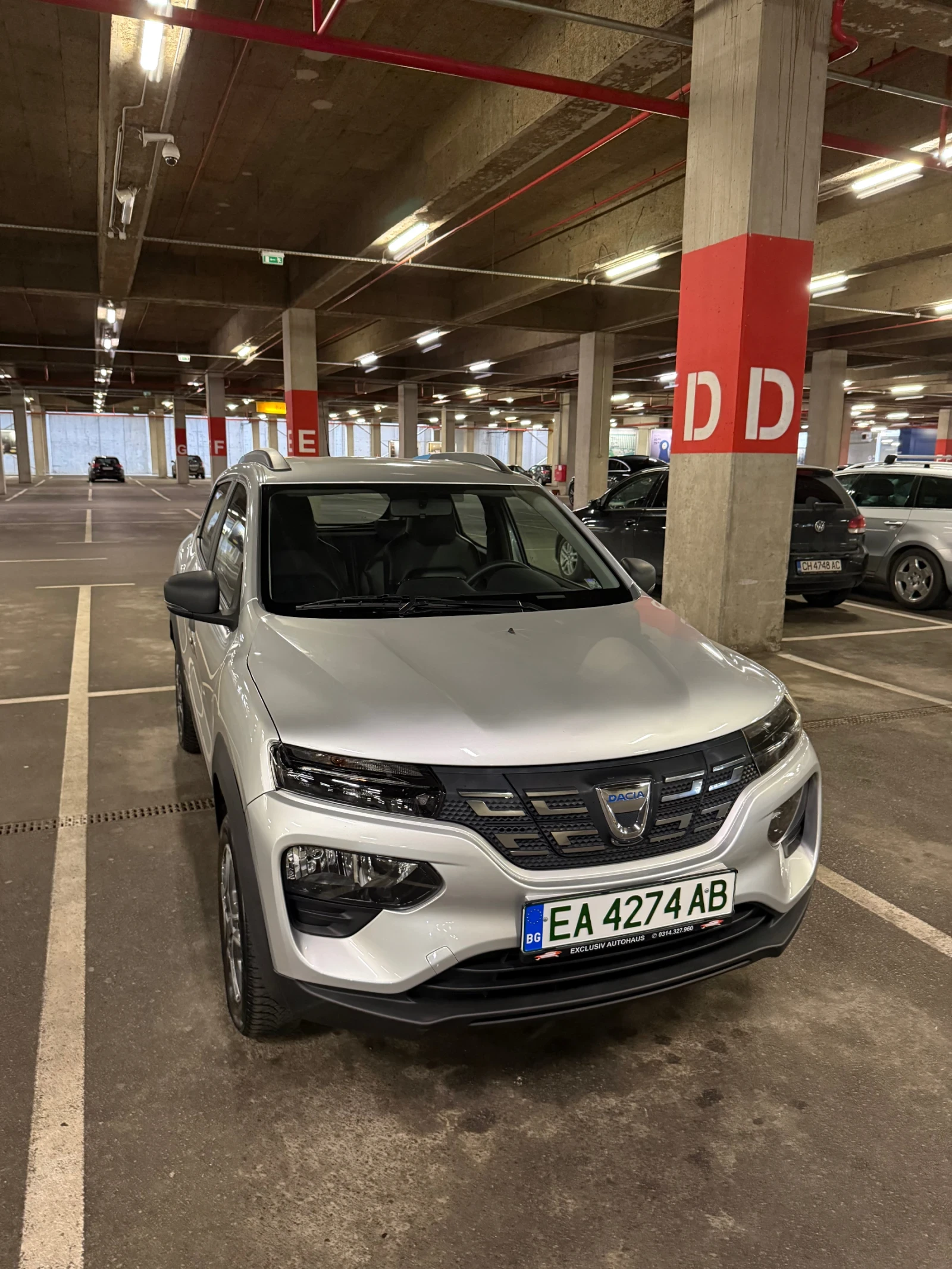 Dacia Spring, снимка 2 - Автомобили и джипове - 54236831