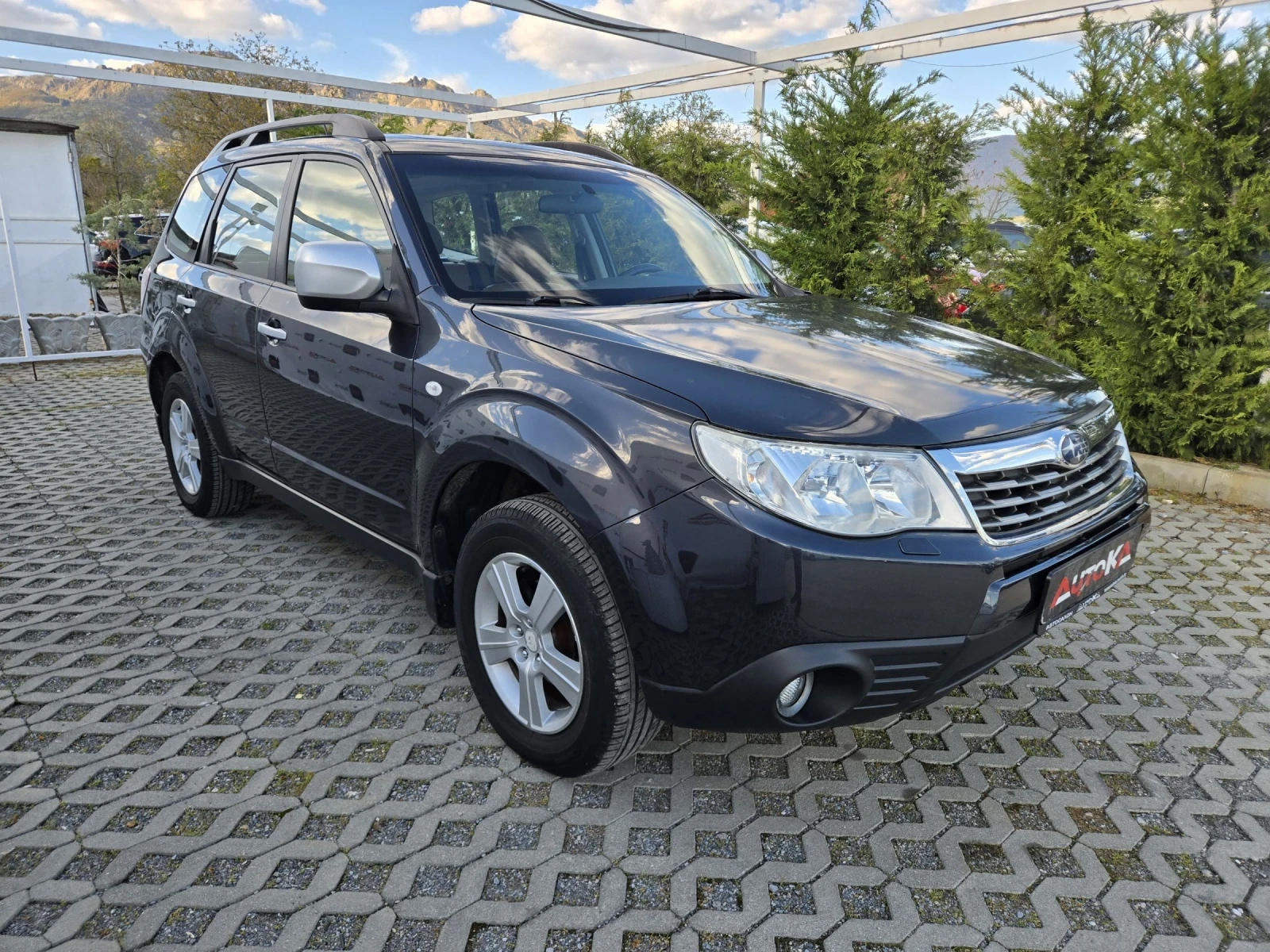 Subaru Forester 2.0i-150кс= АВТОМАТ= 4Х4= ГАЗ= STI= КОЖА= ШИБЕДАХ, снимка 2 - Автомобили и джипове - 54323477