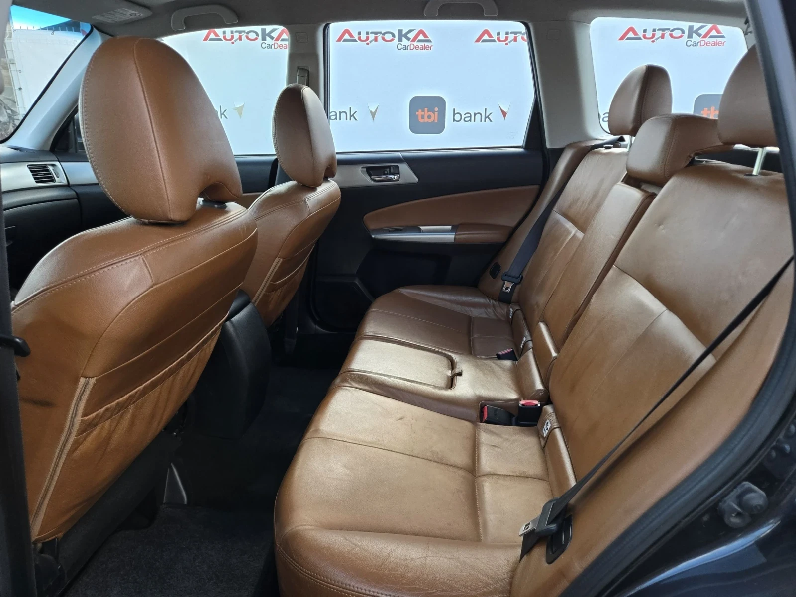 Subaru Forester 2.0i-150кс= АВТОМАТ= 4Х4= ГАЗ= STI= КОЖА= ШИБЕДАХ, снимка 9 - Автомобили и джипове - 54323477